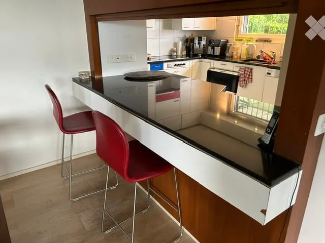 Casa terrazzata da sogno con panorama lacustre spettacolare e privacy completa a Meilen