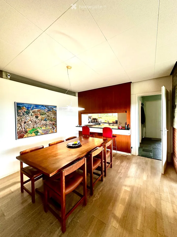 Casa terrazzata da sogno con panorama lacustre spettacolare e privacy completa a Meilen