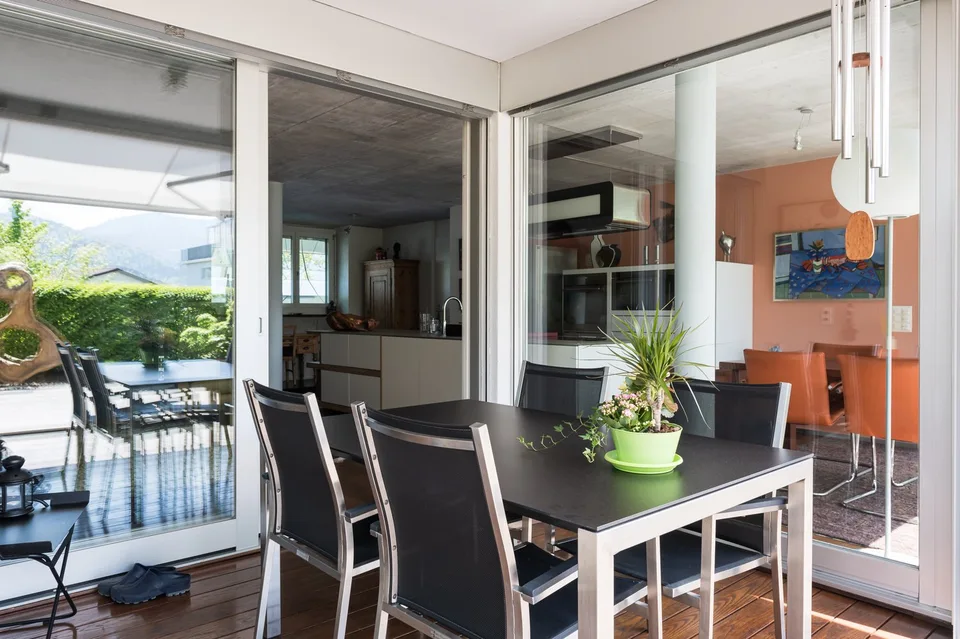 BEFRISTET: 16.02. bis 31.03.2026: moderne 3.5 Zimmer Wohnung in Unterägeri