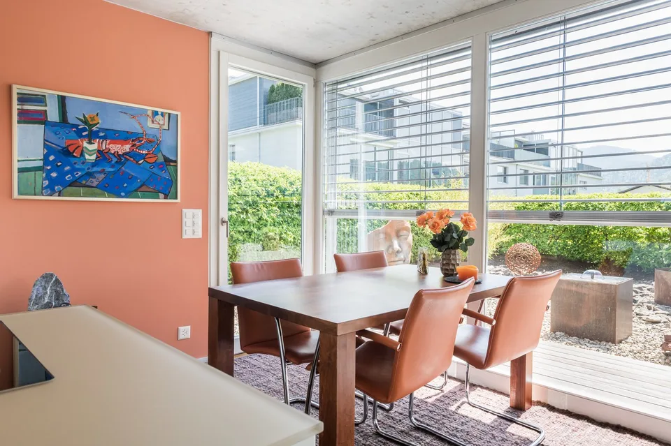 BEFRISTET: 16.02. bis 31.03.2026: moderne 3.5 Zimmer Wohnung in Unterägeri
