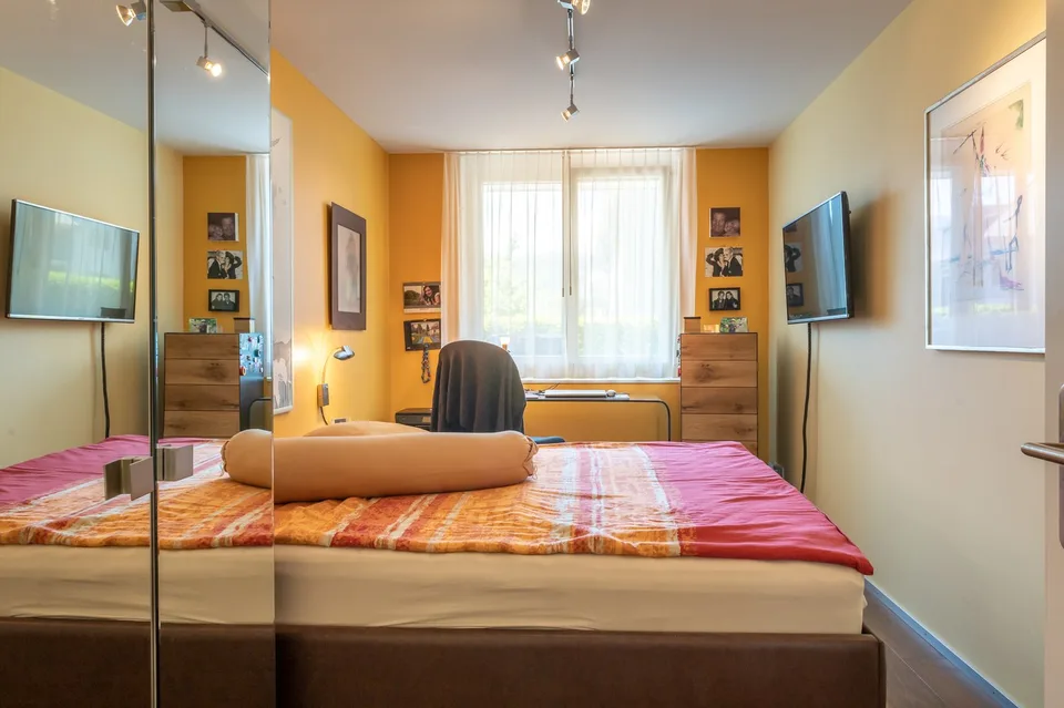 BEFRISTET: 16.02. bis 31.03.2026: moderne 3.5 Zimmer Wohnung in Unterägeri
