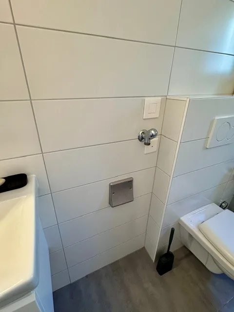 Charmantes 3-Zimmer-Wohnung mit Balkon und Aussicht in Neuchâtel