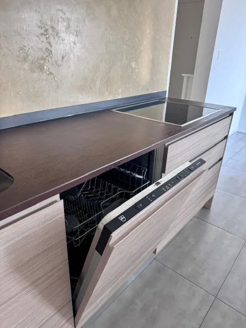 Charmantes 3-Zimmer-Wohnung mit Balkon und Aussicht in Neuchâtel