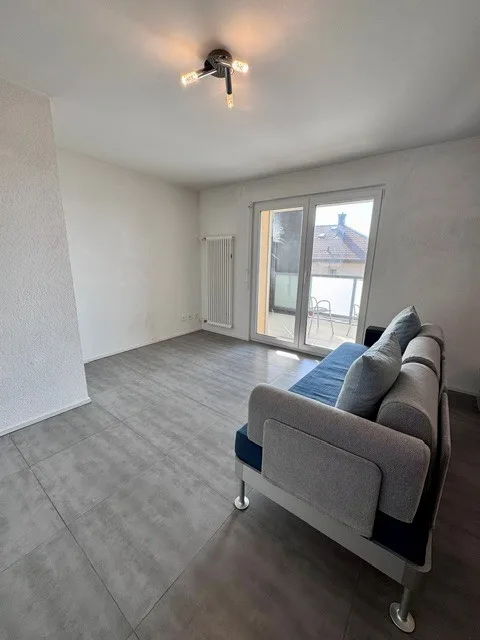 Charmantes 3-Zimmer-Wohnung mit Balkon und Aussicht in Neuchâtel