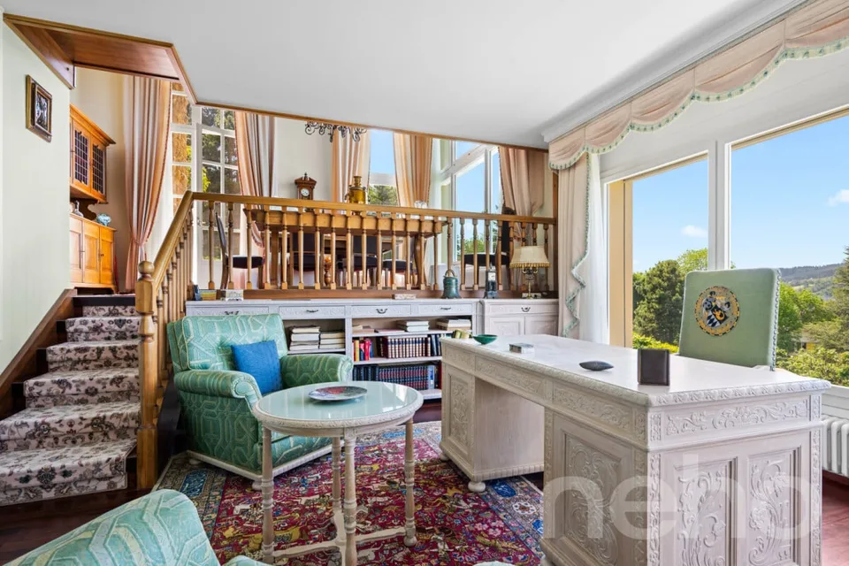 Demeure de maître de 480m² avec appartement de rendement