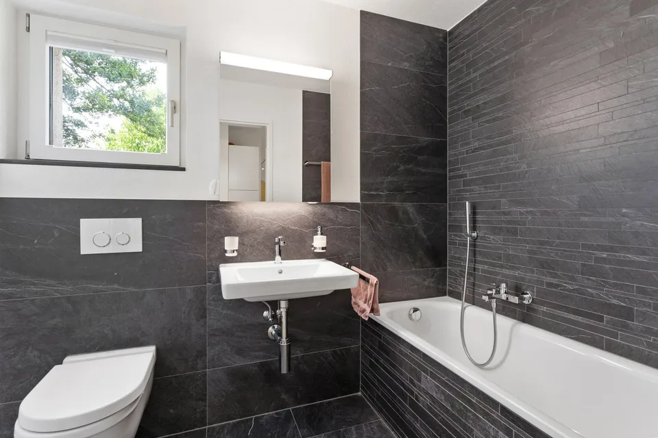 Modernisiertes Familienzuhause mit Südbalkon