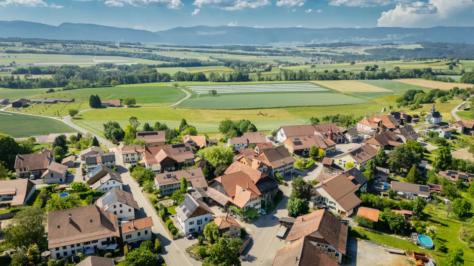 EXKLUSIVITÄT: Altes Bauernhaus mit Potenzial für die Schaffung mehrerer Wohnungen