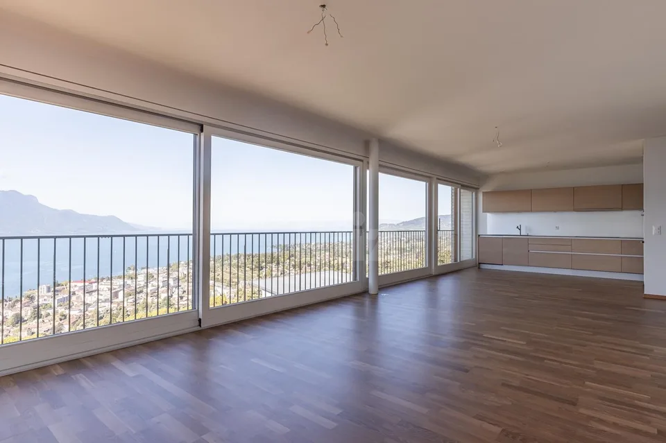Prachtvolle Wohnung mit Panoramablick auf den See