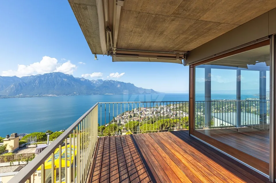 Prachtvolle Wohnung mit Panoramablick auf den See