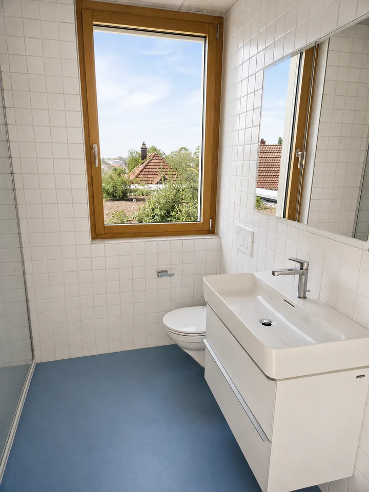 Attractive 3½-room attic apartment with large loggia and terrace