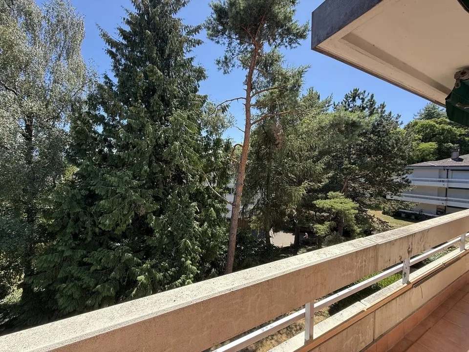 Bel appartement de 2.5 pièces à Saint-Sulpice