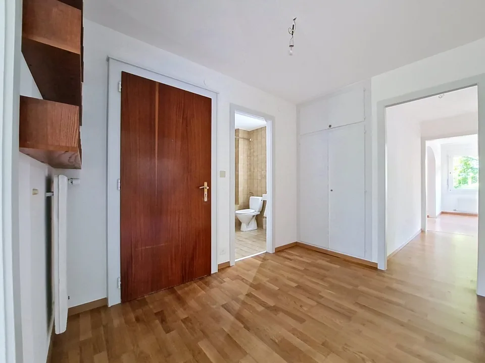 Sion – Bel appartamento di 4,5 locali a due passi dal quartiere del Ritz, con garage e posto auto