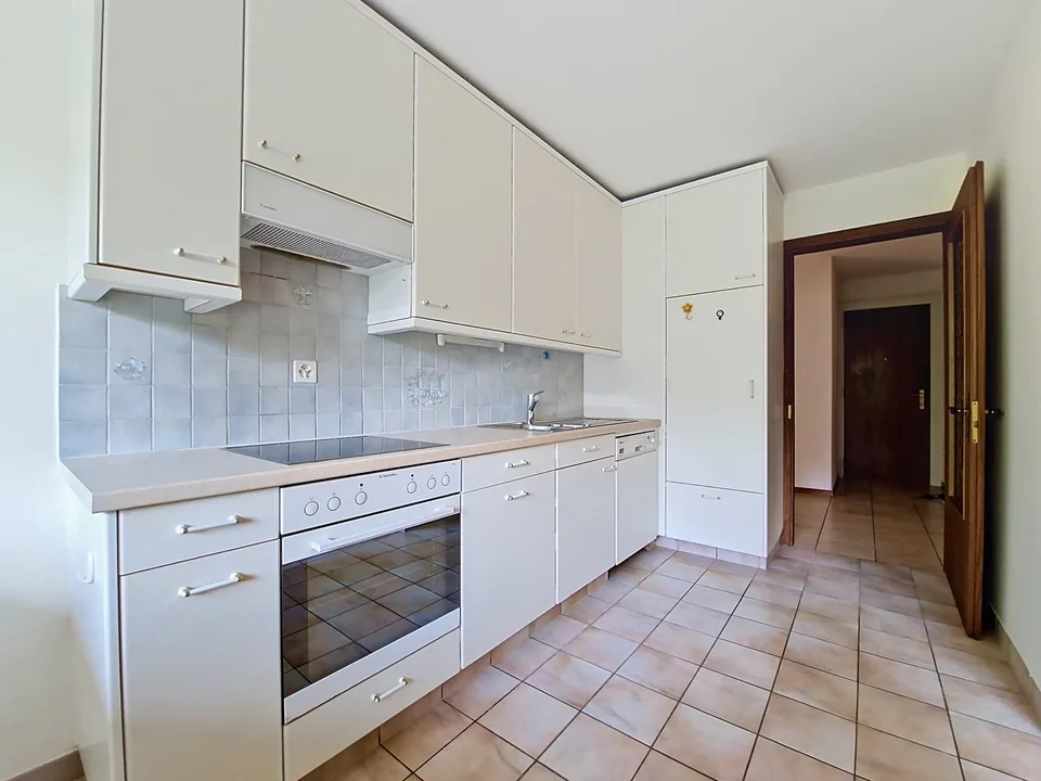 Sion – Bel appartamento di 4,5 locali a due passi dal quartiere del Ritz, con garage e posto auto