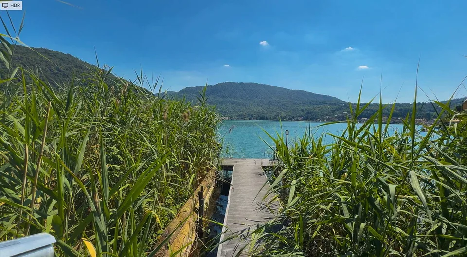 Haus am See in Caslano mit privatem Steg