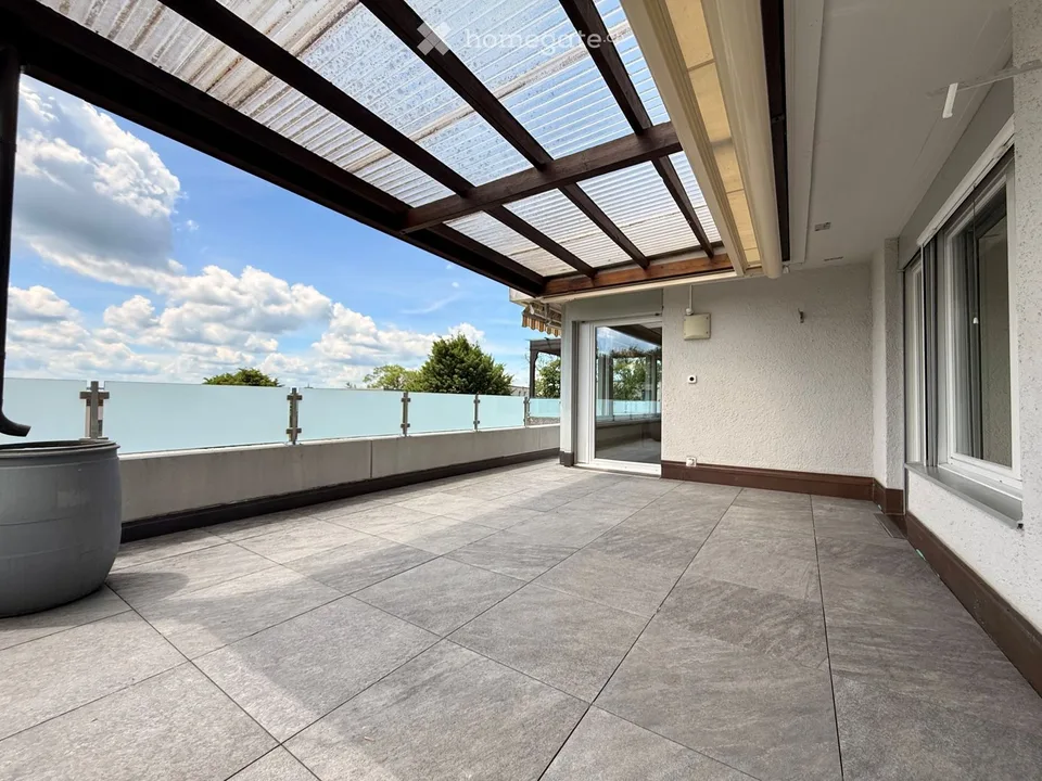 Rêve de maison avec oasis de terrasse exclusive