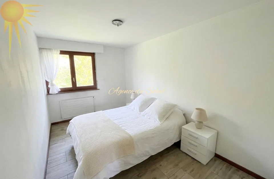 Belle opportunité d'investissement ! Appartement soigné de 3.5 pièces sud au calme à Crans !