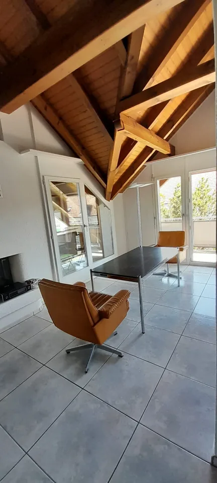4.5-Zi.-Dachwohnung mit Cheminée kaufen in Messen (SO)