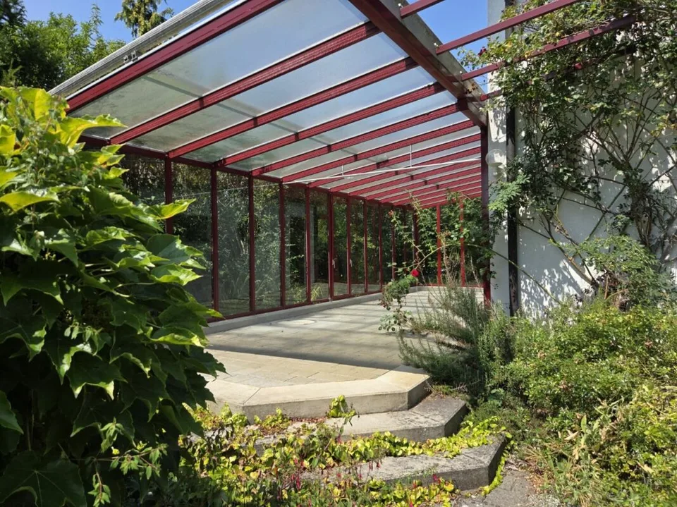 Freistehendes grosszügiges Einfamilienhaus