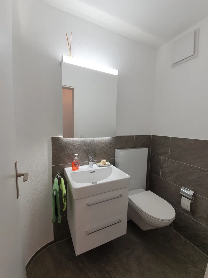 Renovierte Wohnung in Seenähe