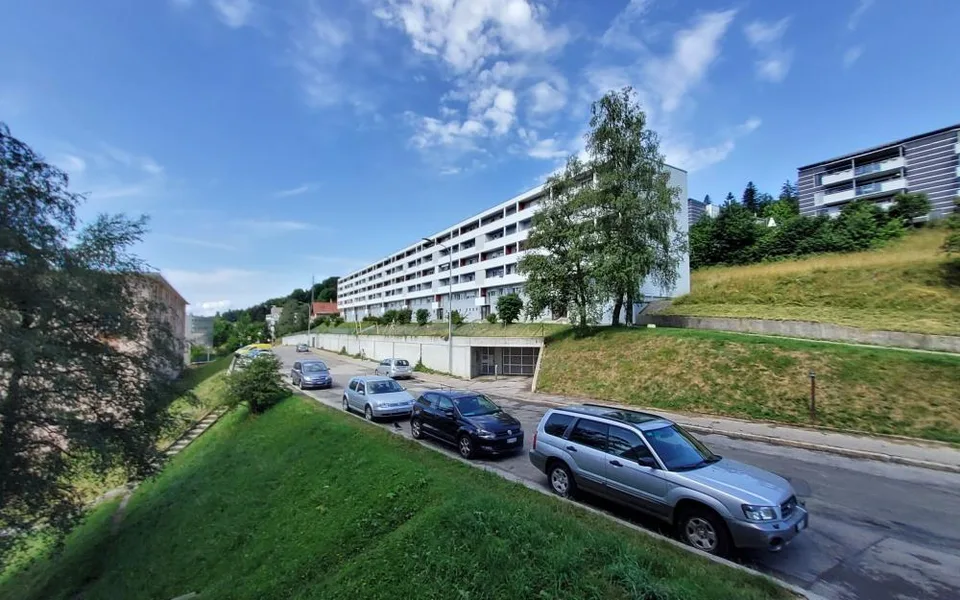 Bel appartement familial avec balcon au rez-de-chaussée