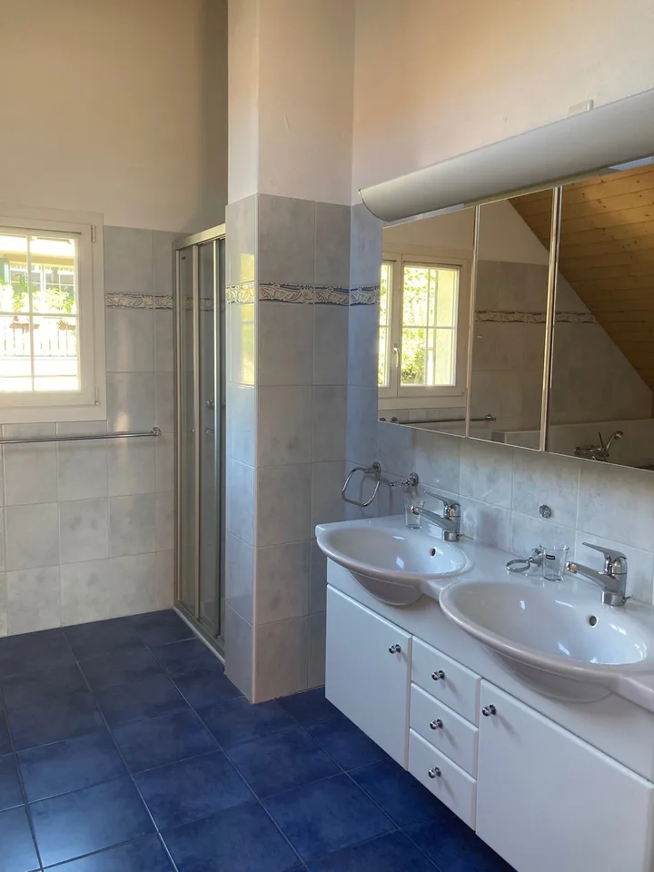 Charming single-family home in Unterlunkhofen – Idyllic living with great potential