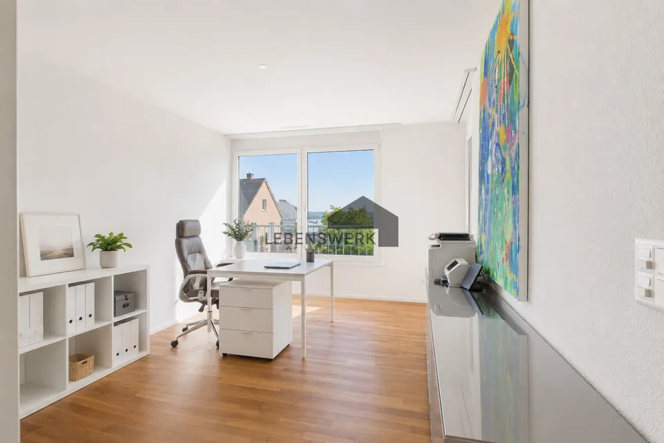 Appartamento raro di 5,5 locali con vista sul lago e due balconi, parcheggio sotterraneo