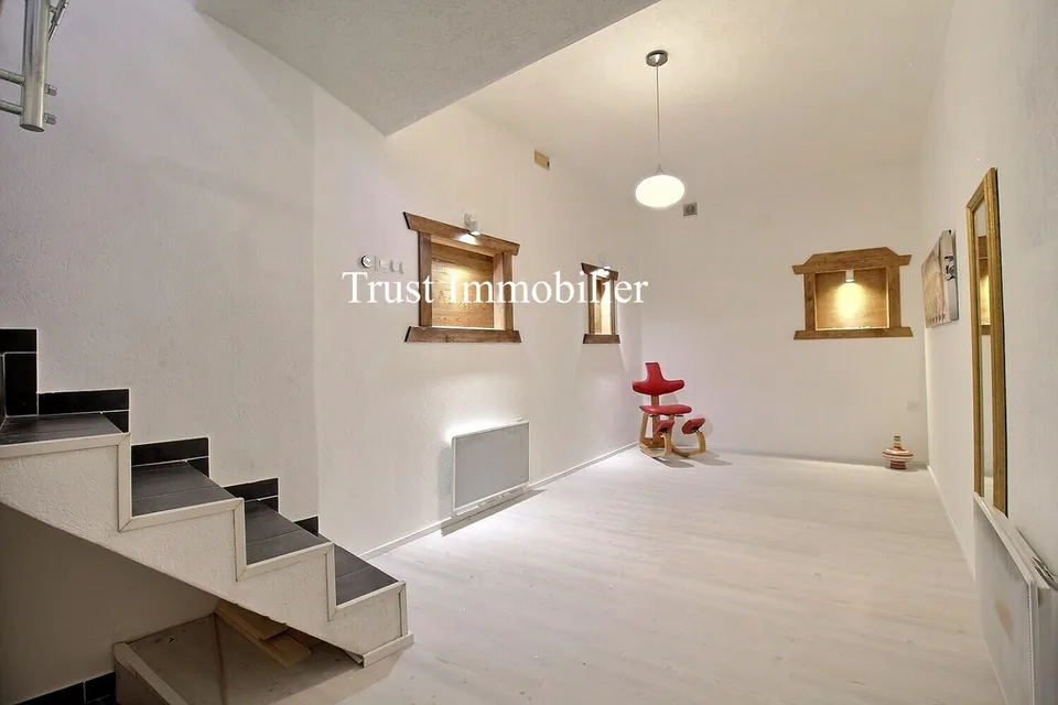 3002M-Luc-Ayent-3-Zimmer-Duplexwohnung