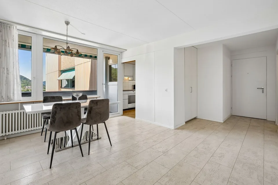 Wohnen über den Dächern von Baden - Exklusive 2.5-Zimmer-Wohnung mit Weitblick