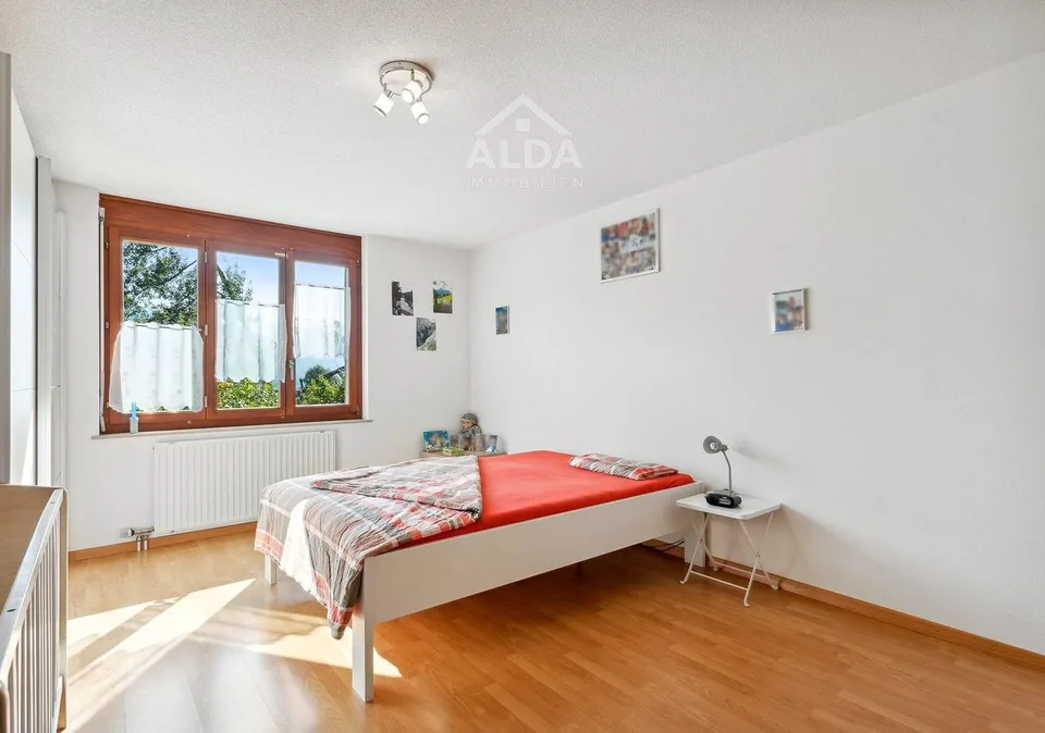 Appartement 3.5 pièces avec balcon sud et vue, Plasselb