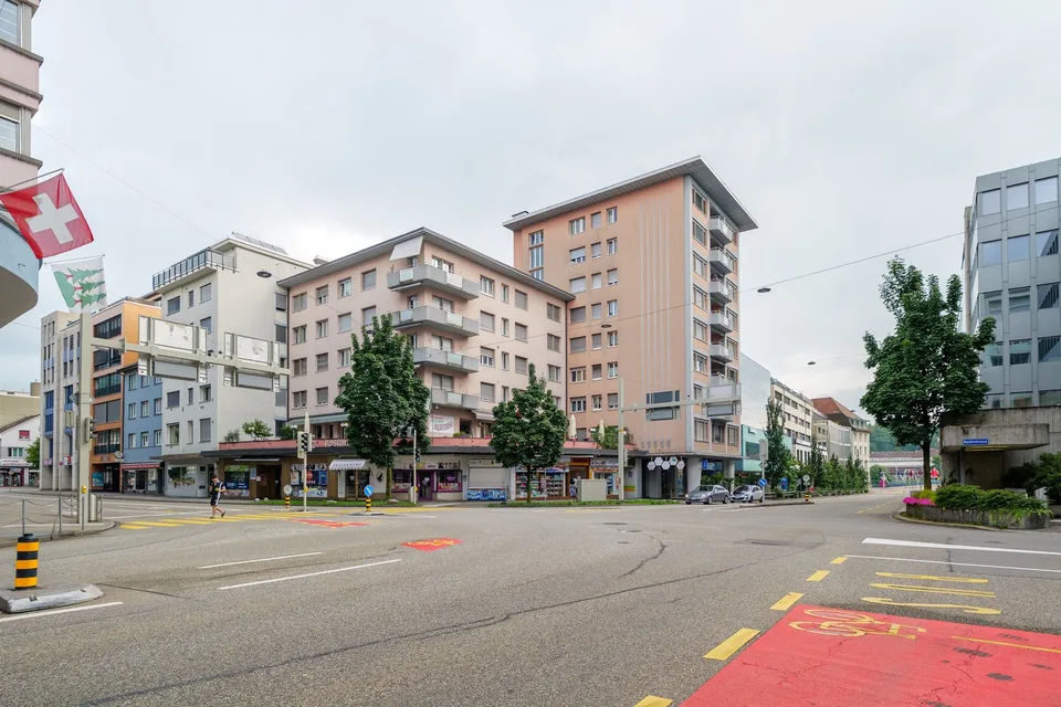 Gemütliches Studio mit Balkon in Olten