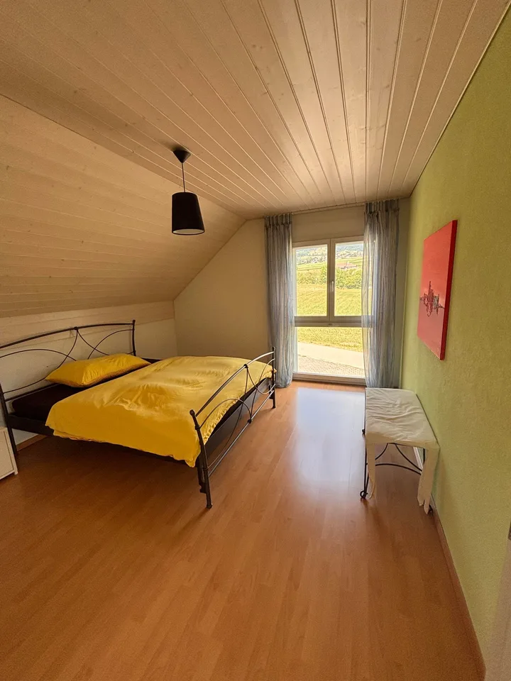 Stylish 5.5-room single-family house with garden in Hubersdorf