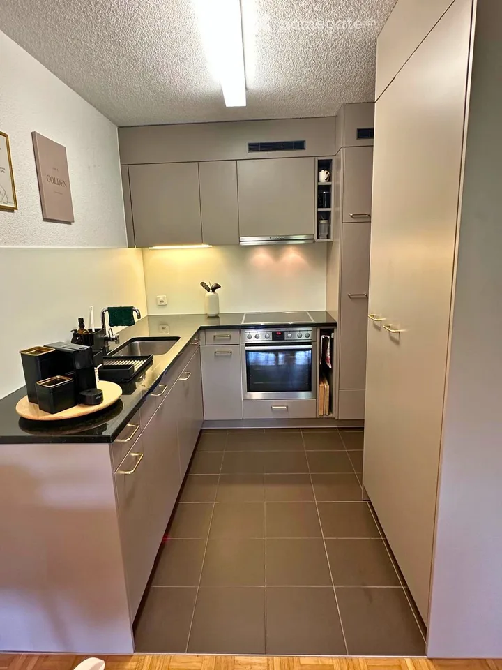 Bright 2.5-room apartment with balcony and beautiful view in Steffisburg