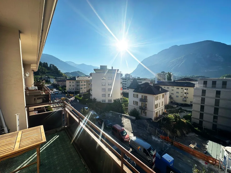 Sierre, appartamento di 3.5 locali nel quartiere di Ste-Croix, senza posto auto