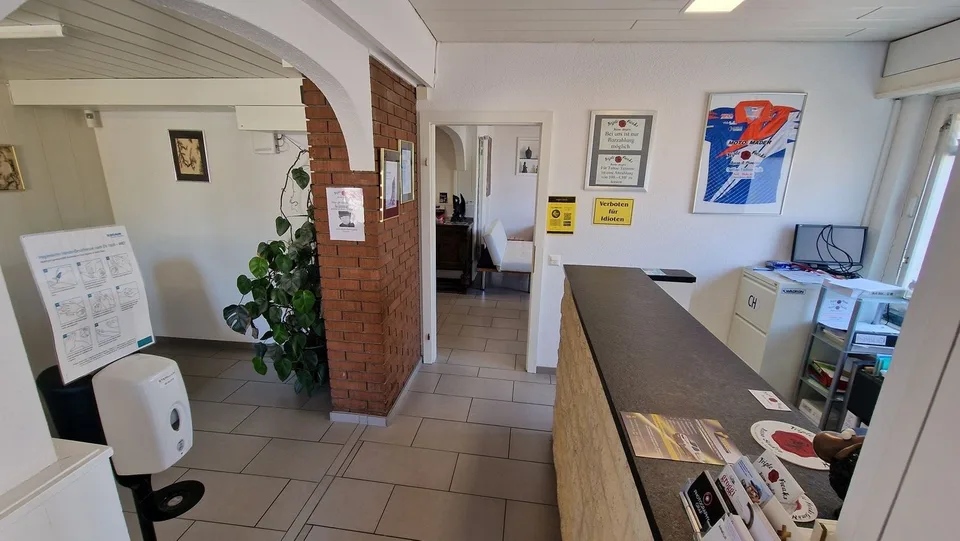 Gewerberäumlichkeiten à 256 m² im EG