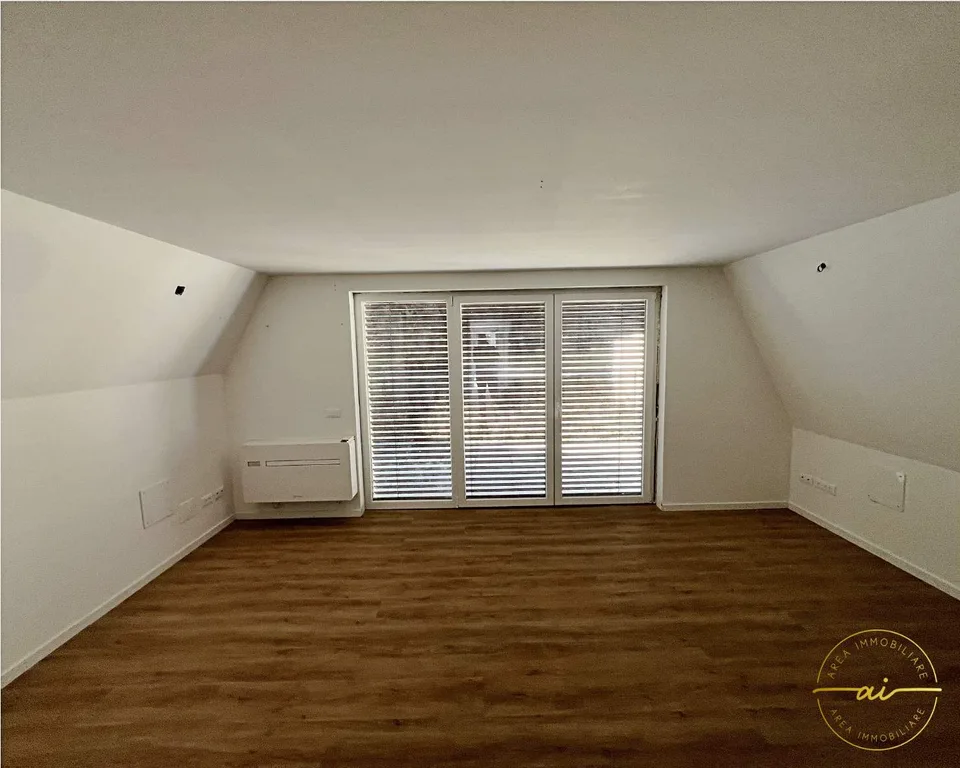 CHARACTERISTIC TERRACED HOUSE 3.5 ROOMS MINERGIE IN FAIDO