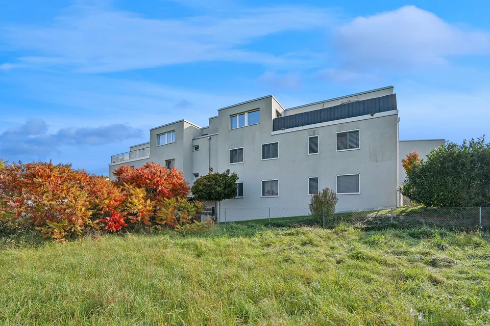Exclusive 4.5-room attic apartment near Bülach