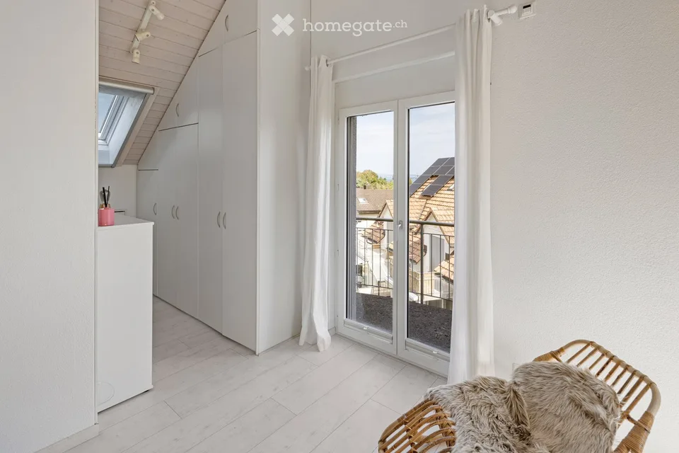 Well maintained 7.5-Room Single Family Home  perfectly located between Zürich and Zug
