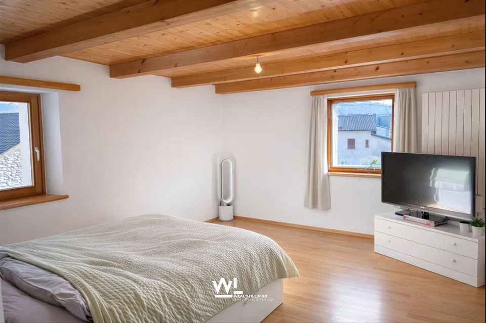 5-Zimmer-Reihenhaus mit Tessiner- Charme an ruhiger Lage in Losone