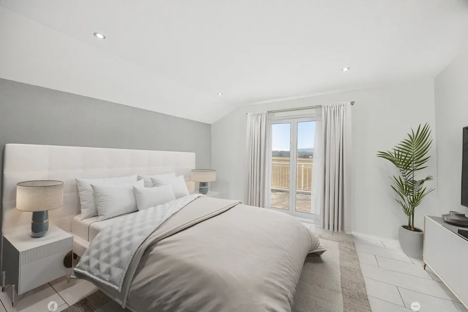 MODERN LIVING EXPERIENCE IN A POPULAR LOCATION