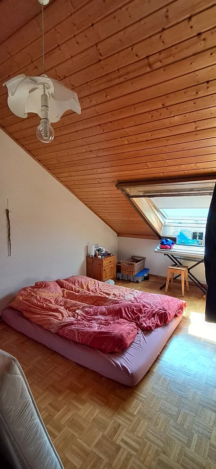 Incantevole appartamento mansardato di 2.5 locali a Tolochenaz