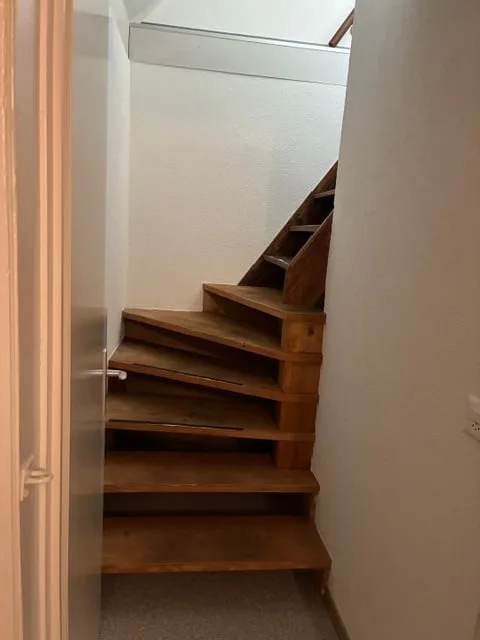 3-room old building apartment with a view in Schönenberg ZH