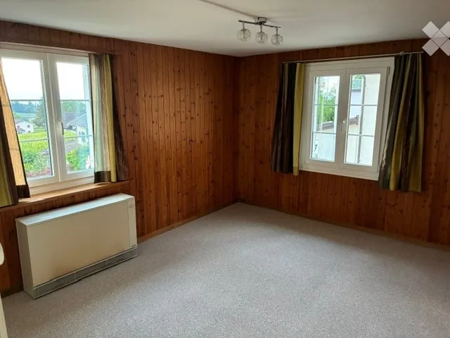 3-room old building apartment with a view in Schönenberg ZH