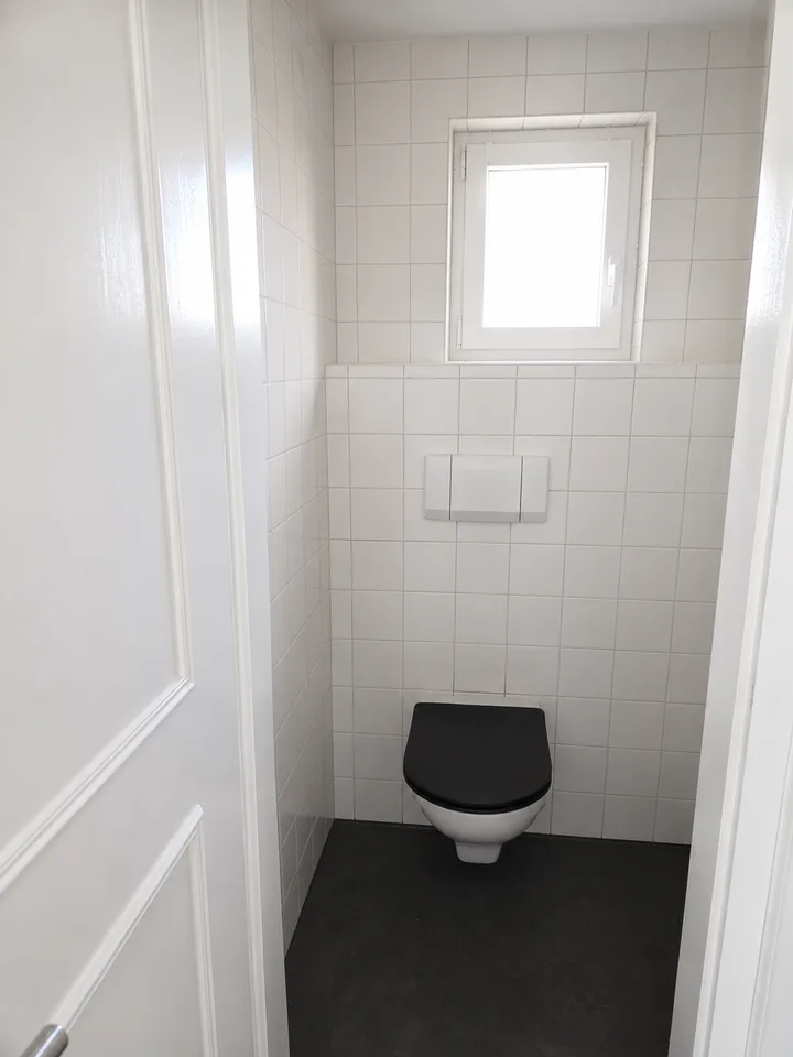 Grosszügige 5-Zimmer-Maisonettewohnung mit Garten und traumhafter Seesicht