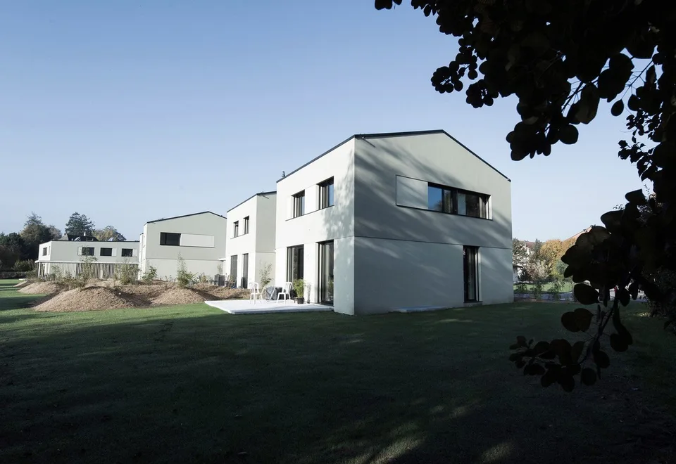 Magnifique villa jumelle contemporaine à Payerne