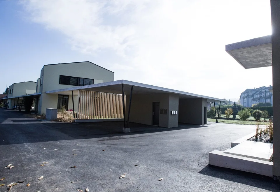 Magnifique villa jumelle contemporaine à Payerne