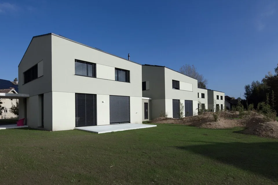 Magnifique villa jumelle contemporaine à Payerne