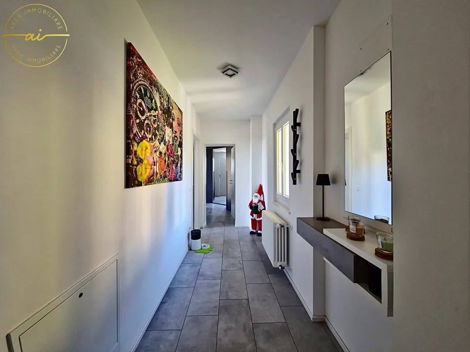 MODERNO APPARTAMENTO 3.5 LOCALI A MORBIO INFERIORE