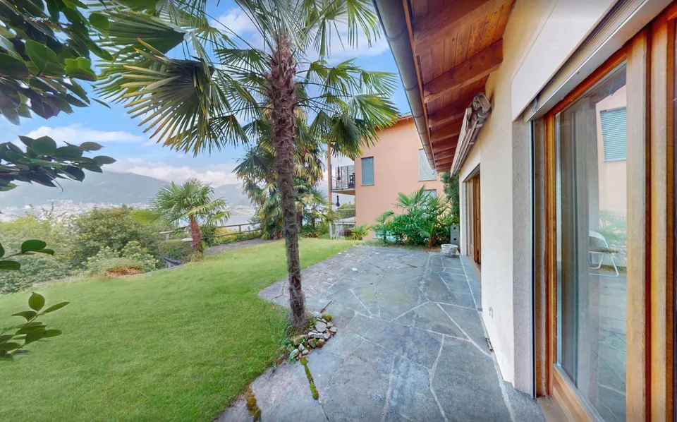 Casa vacanze affascinante con vista sul lago incontaminata