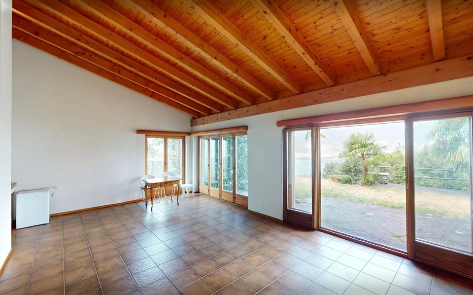 Casa vacanze affascinante con vista sul lago incontaminata