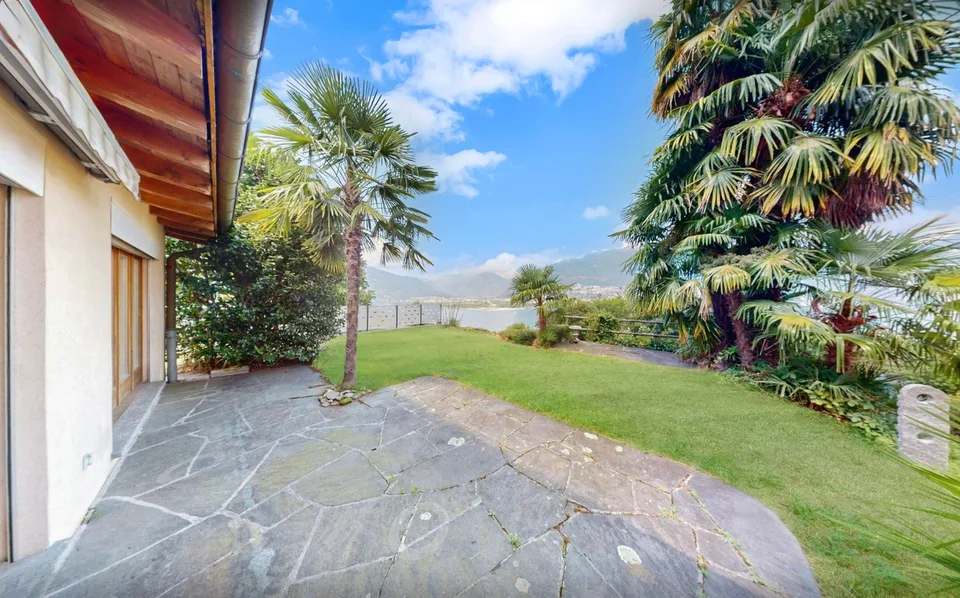Casa vacanze affascinante con vista sul lago incontaminata